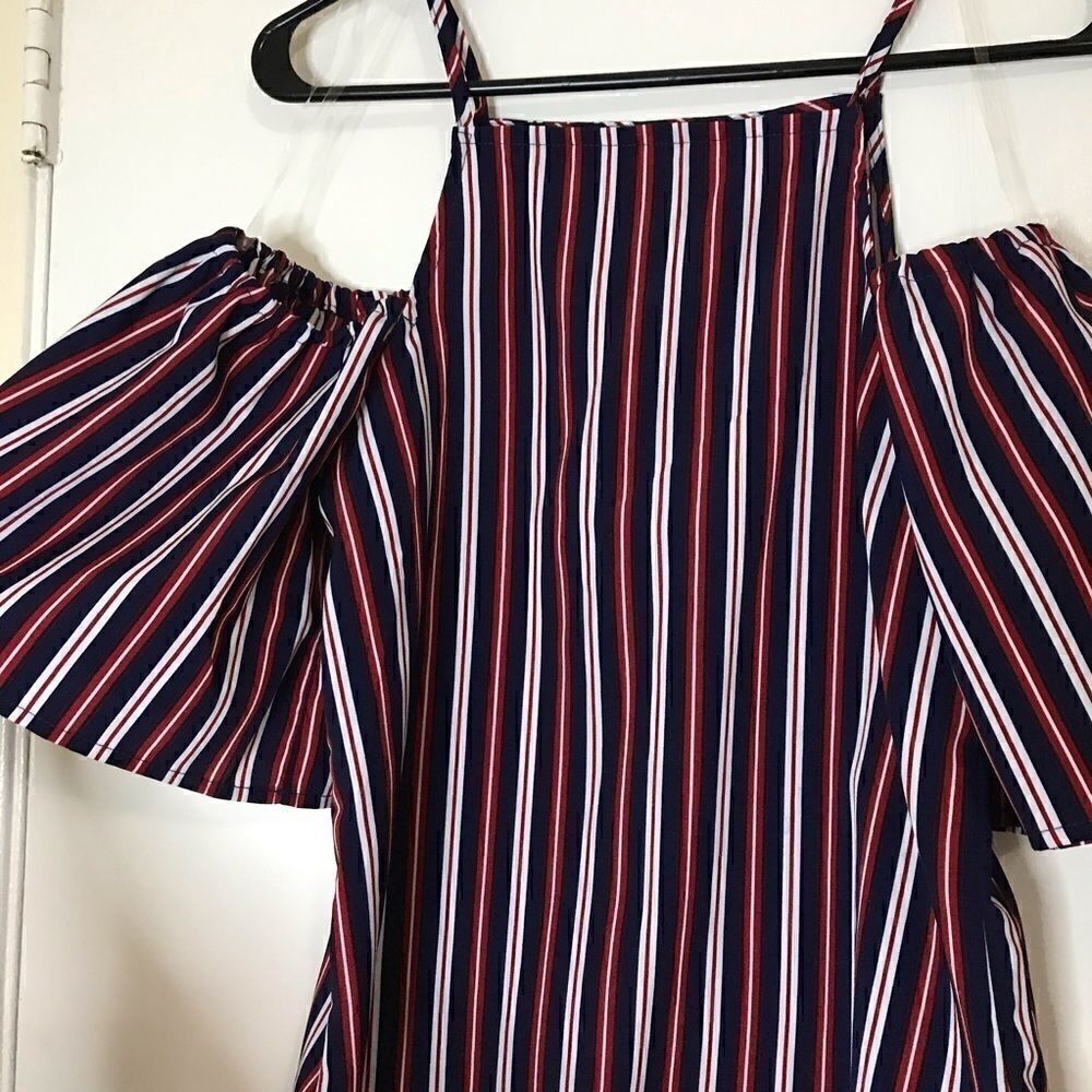Almost Famous Red Navy Striped Cold shoulder Top - Picture 2 of 5